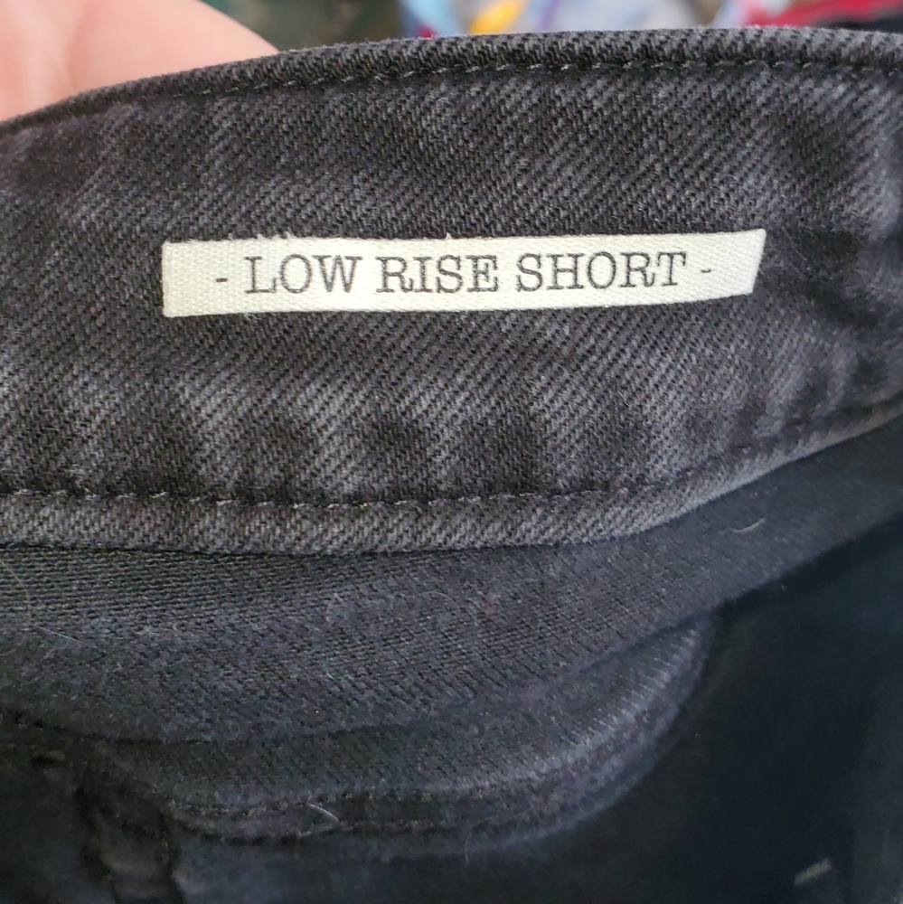 Hot Topic Blackheart Low Rise Rivet Short - Picture 6 of 6